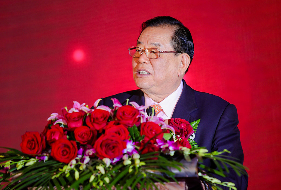 德業(yè)人將用心堅守使命,<br>為實現(xiàn)夢想不懼櫛風(fēng)沐雨、砥礪前行。